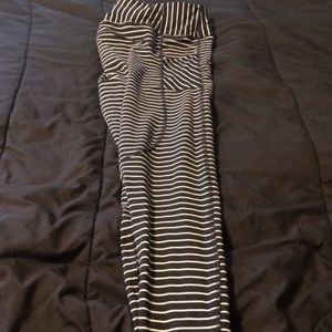 Nwot avia compression athletic pants size 16/18